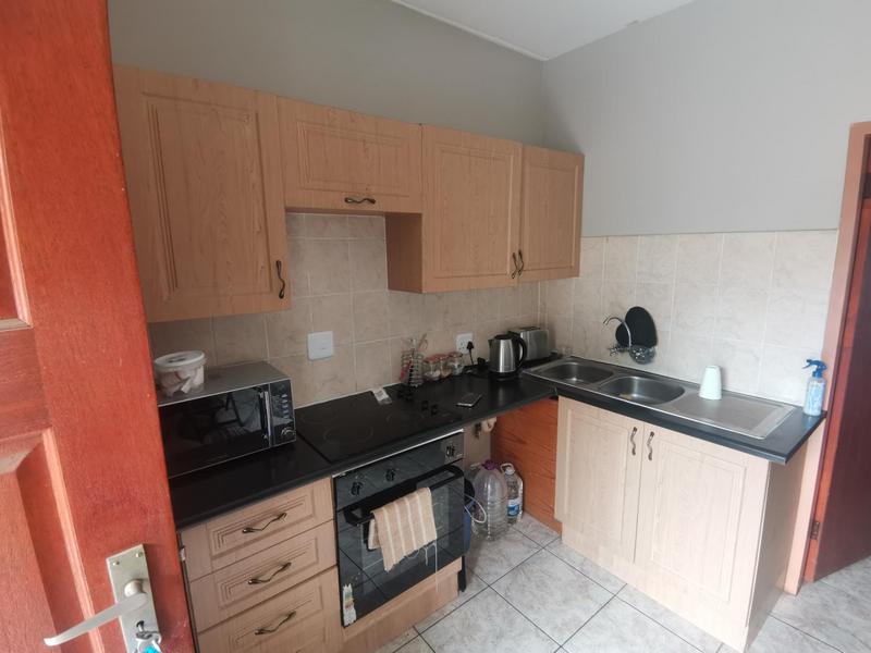 1 Bedroom Property for Sale in Kannoniers Park North West